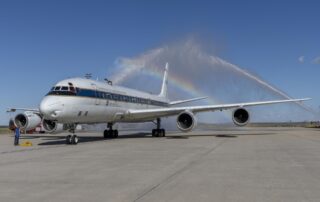 nasa’s-dc-8-completes-final-mission,-set-to-retire