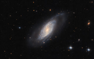 hubble-glimpses-a-star-forming-factory