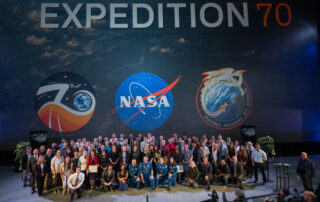 welcome-back-to-planet-earth,-expedition-70-crew!