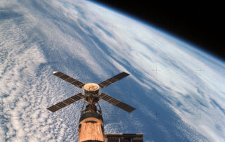 45-years-ago:-skylab-reenters-earth’s-atmosphere