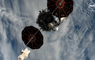 robotic-arm-releases-cygnus-from-station