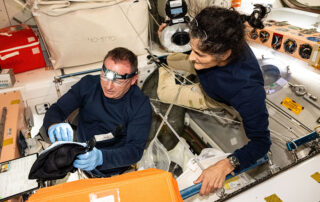 science-hardware-work-completes-week;-nasa-managers-discuss-crew-flight-test