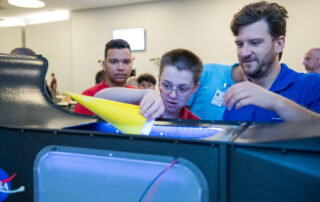 students-soar-at-nasa-glenn’s-aviation-day