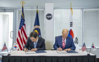 us,-republic-of-korea-sign-statement-to-advance-aerospace-cooperation