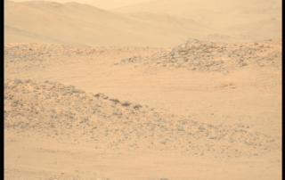 a-spooky-soliday:-haunting-whispers-from-the-martian-landscape