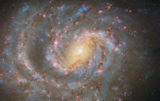 hubble-spots-a-spiral-in-the-celestial-river