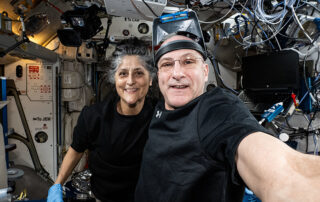 life-science,-spacewalk-preps-on-station-as-dragon-splashes-down