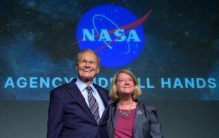 earth-to-space-call:-nasa-leaders-to-speak-with-station-astronauts
