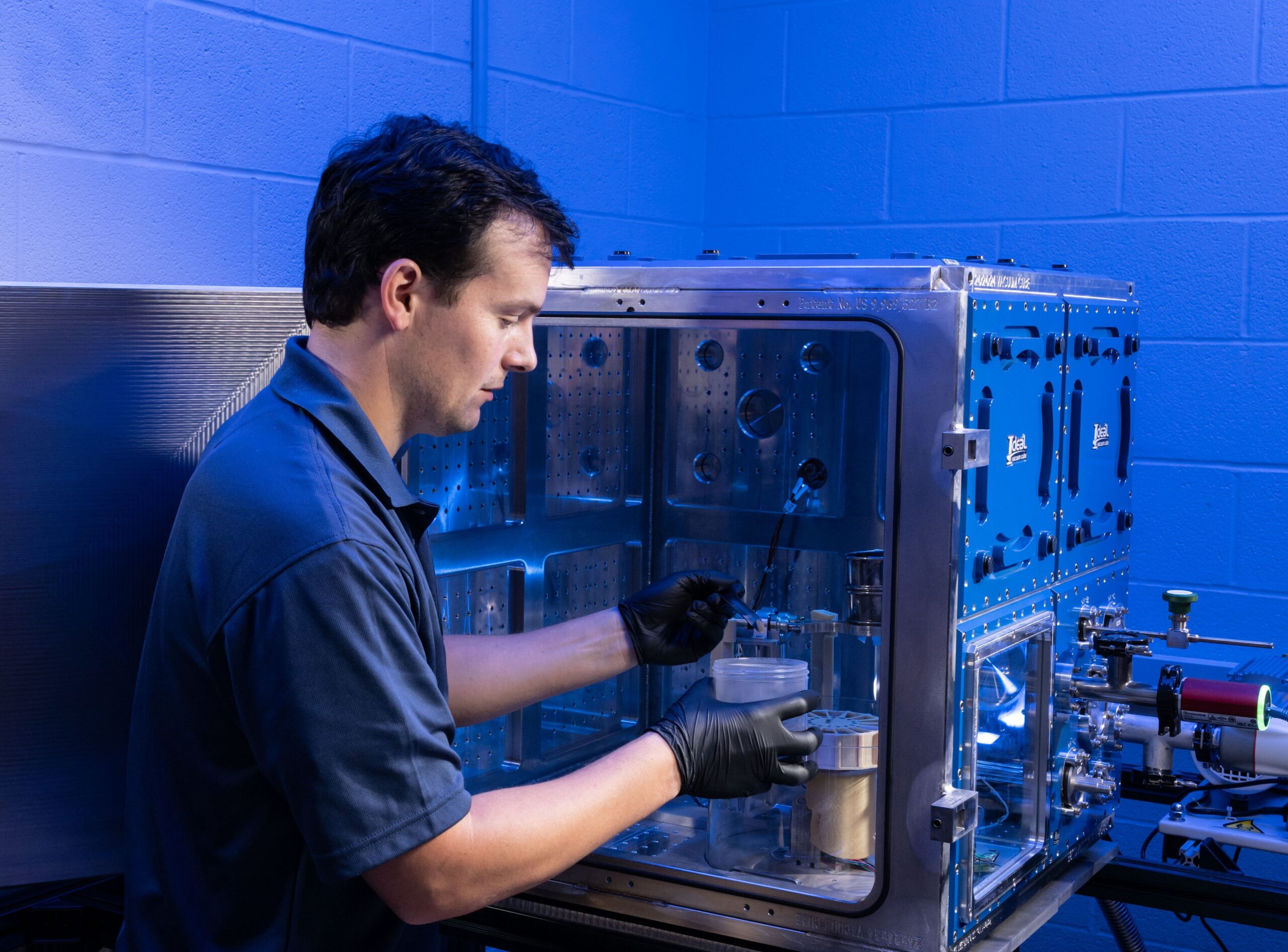 advanced-modeling-enhances-gateway’s-lunar-dust-defense