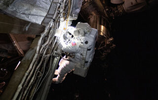 spacewalk-preps-focus-on-robotics;-earth-and-piloting-studies-round-out-day