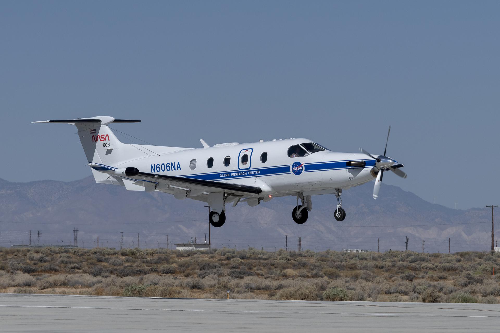 nasa-tests-air-traffic-surveillance-technology-using-its-pilatus-pc-12-aircraft