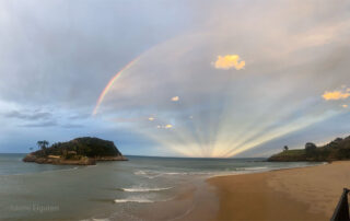 Anticrepuscular Rays: A Rainbow Fan over Spain