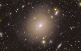 euclid-discovers-einstein-ring in-our-cosmic-backyard