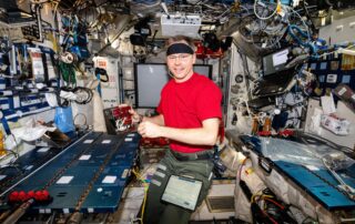 crew-studies-space-agriculture,-biotechnology-to-promote-future-missions