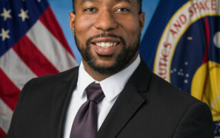 in-the-starlight:-tristan-mcknight-brings-nasa’s-historic-moments-to-life  