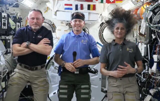 departing-crew-talks-to-journalists,-keeps-up-human-research-and-lab-maintenance