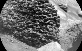 sols-4473-4474:-so-many-rocks,-so-many-textures!