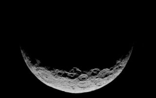 nasa’s-dawn-sees-crescent-ceres