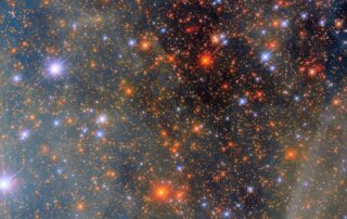 hubble-captures-a-neighbor’s-colorful-clouds