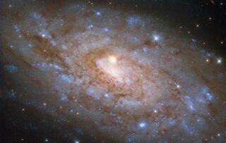 hubble-spots-a-chance-alignment