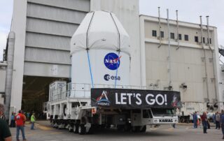 nasa-progresses-toward-crewed-moon-mission-with-spacecraft,-rocket-milestones