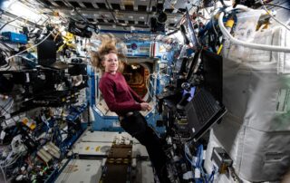 wednesday-boasted-health-scans-in-space-and-more-dragon-cargo-stowage-and-advanced-science-experiments-for-the-expedition-73-crew