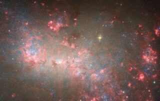 hubble-studies-small-but-mighty-galaxy