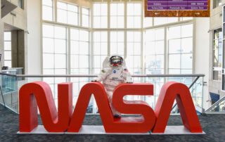 nasa-glenn-reinforces-role-in-aerospace-innovation-during-ohio-space-week  