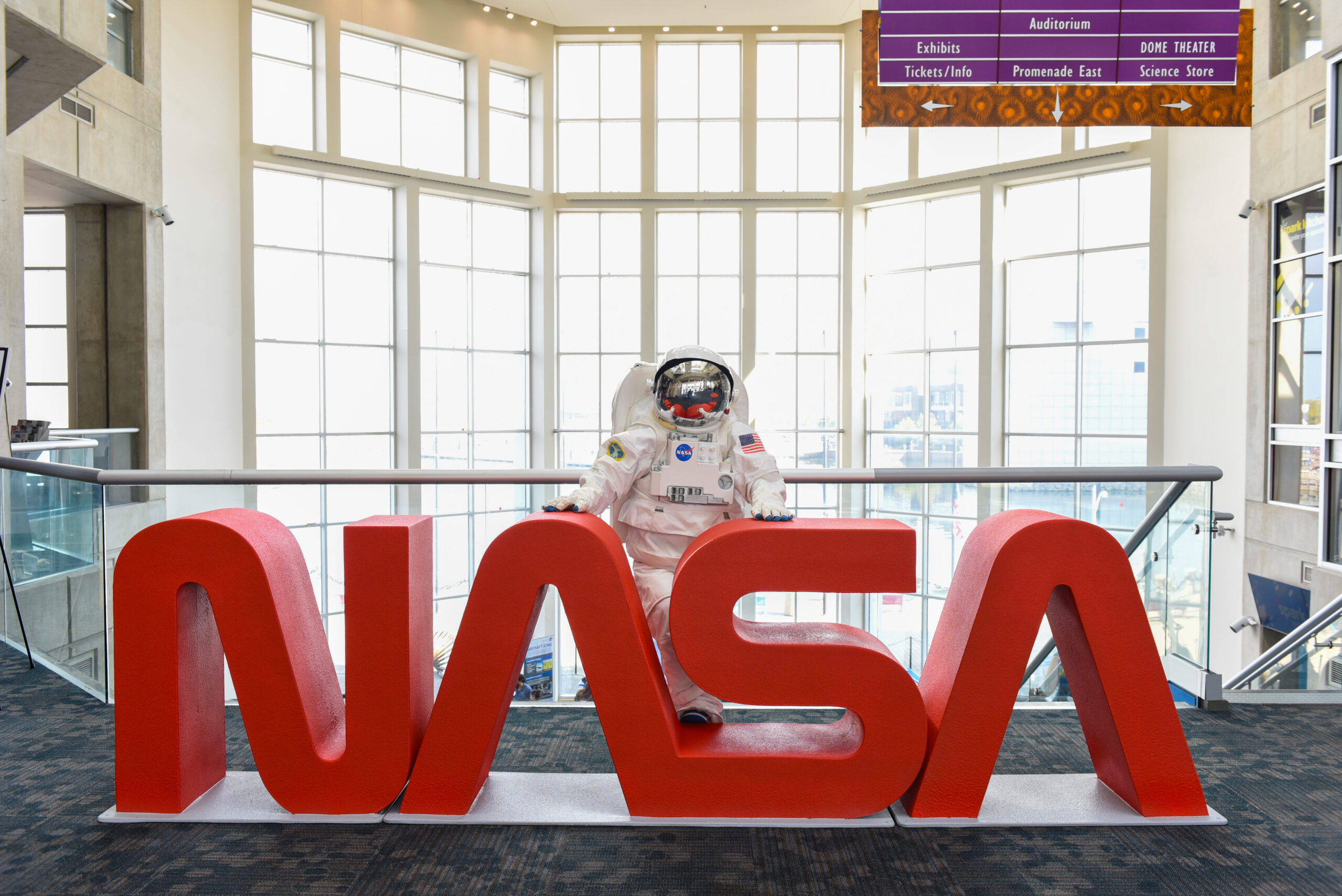 nasa-glenn-reinforces-role-in-aerospace-innovation-during-ohio-space-week
