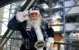 santa-visits-artemis-ii-rocket