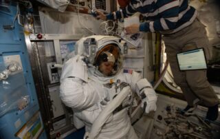 life-science-fills-day-as-expedition-74-nears-thursday-spacewalk