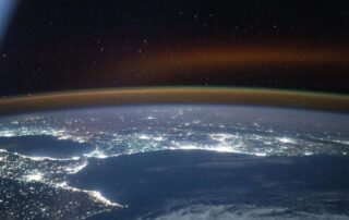 expedition-74-spends-tuesday-on-microbiology,-lab-maintenance