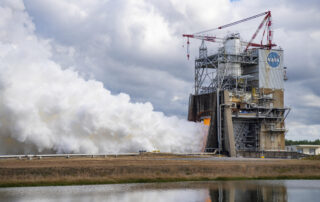 nasa-conducts-hot-fire-of-rs-25-engine