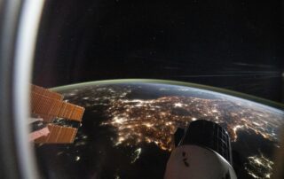 expedition-74-relaxes-on-monday-following-busy-weekend