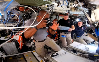 artemis-ii-flight-day-3:-crew-prepares-cabin-for-lunar-flyby