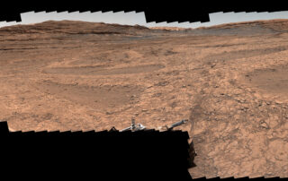nasa’s-perseverance,-curiosity-panoramas-capture-two-sides-of-mars