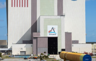 artemis-iii-moon-rocket-core-stage-on-the-move