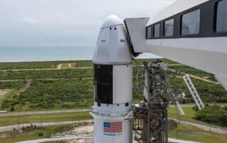 spacex-dragon-counts-down-to-launch-and-resupply-station