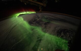 botany-and-biology-research-wrap-up-week-as-dragon-preps-for-earth-return