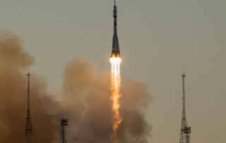nasa-astronaut-anil-menon,-crewmates-arrive-at-space-station
