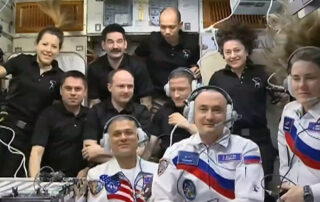 new-trio-enters-station-and-joins-expedition-74-crew
