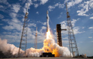 robotic-servicing-mission-launches-with-nasa-support