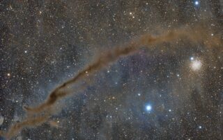 apod:-2026-july-31-–-ngc-4372-and-the-dark-doodad