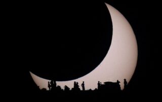 apod:-2026-august-9-–-contemplating-the-sun