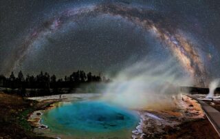 apod:-2026-august-16-–-milky-way-over-yellowstone