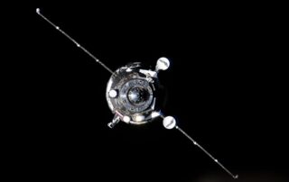 progress-96-cargo-spacecraft-approaching-station-for-docking