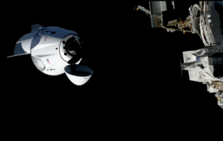 dragon-docks-bringing-spacex-crew-13-to-station